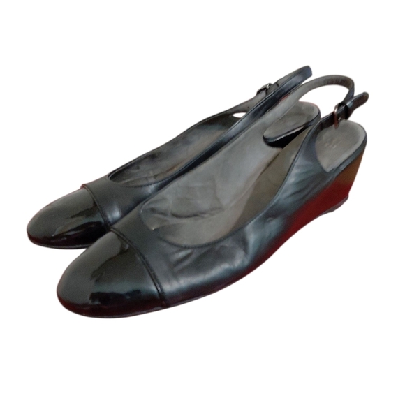 STUART WEITZMAN PATENT LEATHER CAP TOE SLINGBACK WEDGE Women's Size 11 - Picture 10 of 10